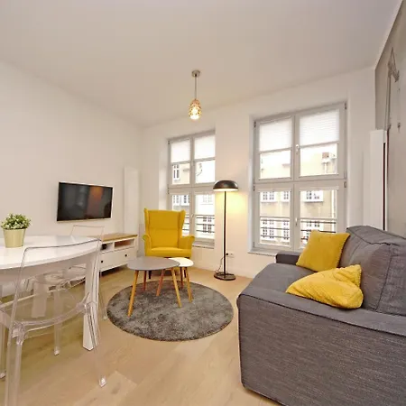 Old Town By Apartmore Gdańsk