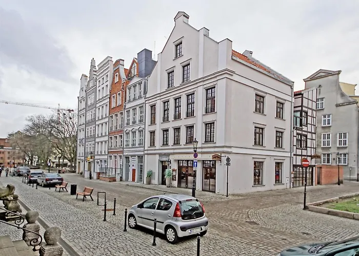 Old Town By Apartmore Gdańsk