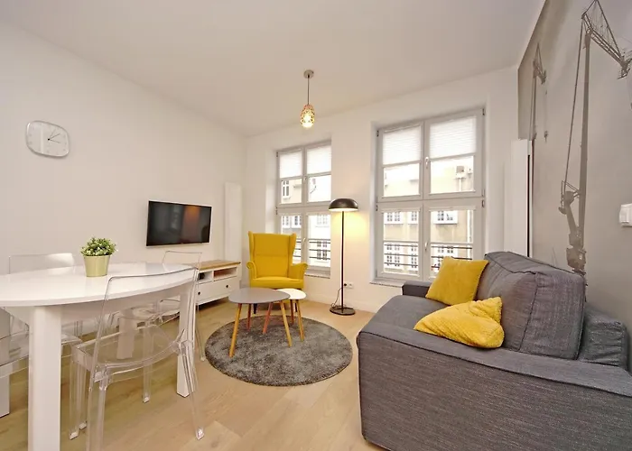 Old Town By Apartmore Gdańsk